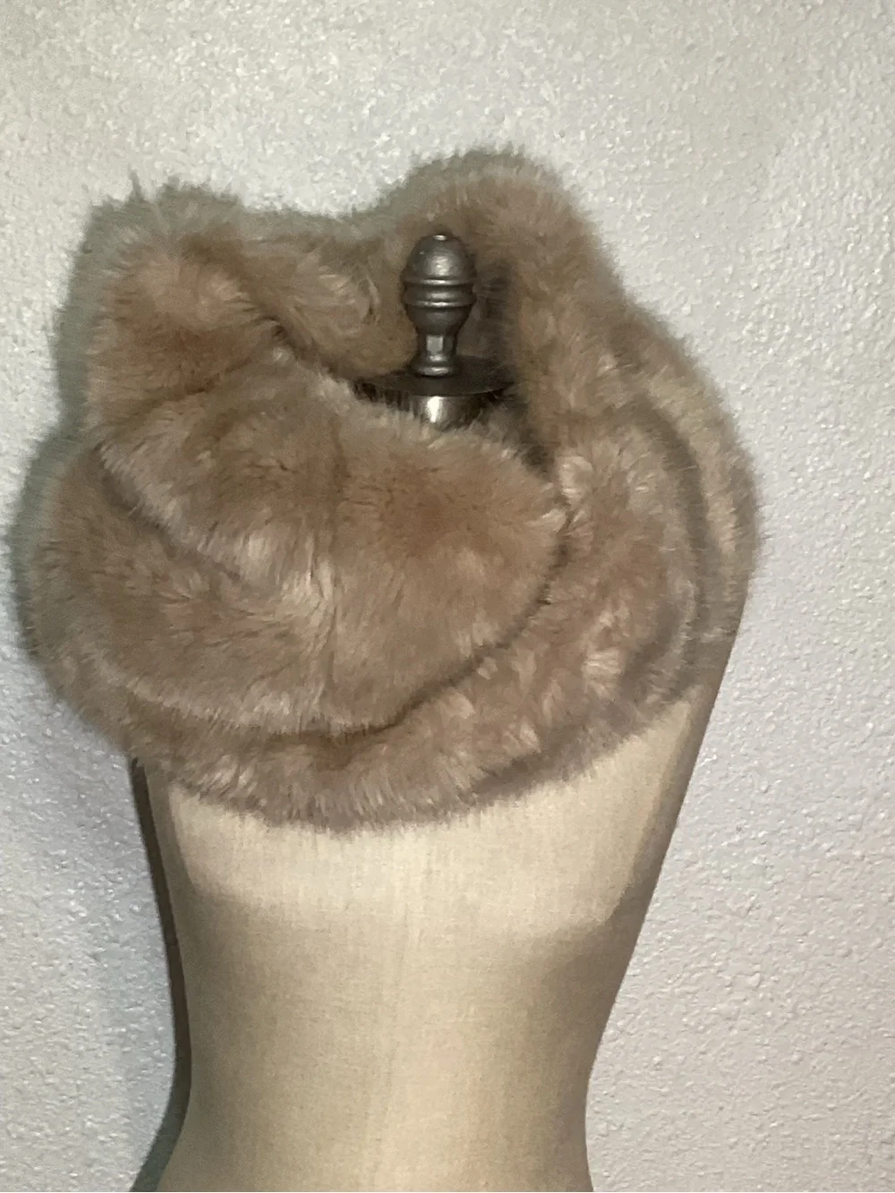 Oysho Faux Fur Infinity Scarf - Taupe size medium
